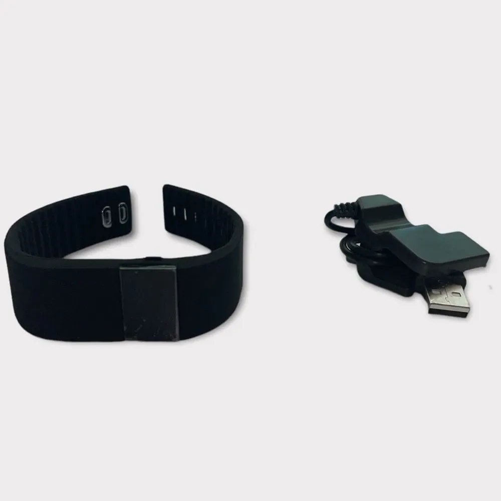 Brand new Smart  Bracelet black brand new in box athletic calorie counter